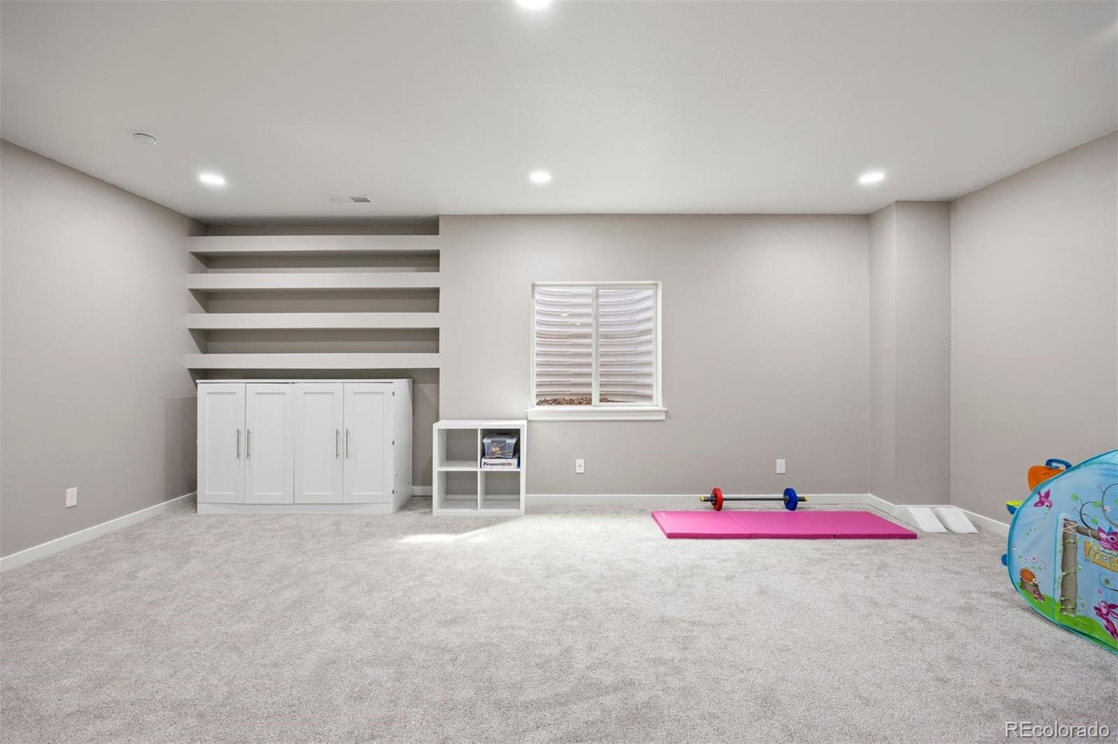 14100 Shasta Daisy Street