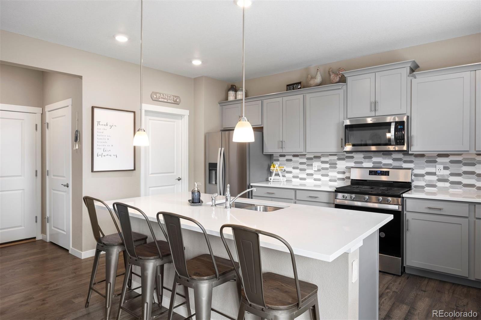 14100 Shasta Daisy Street