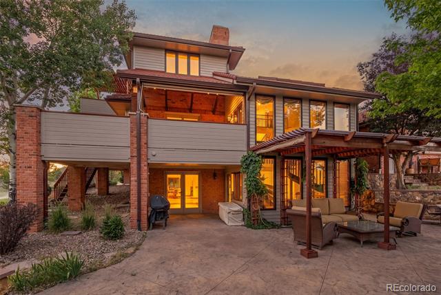 5588 Ponderosa Drive