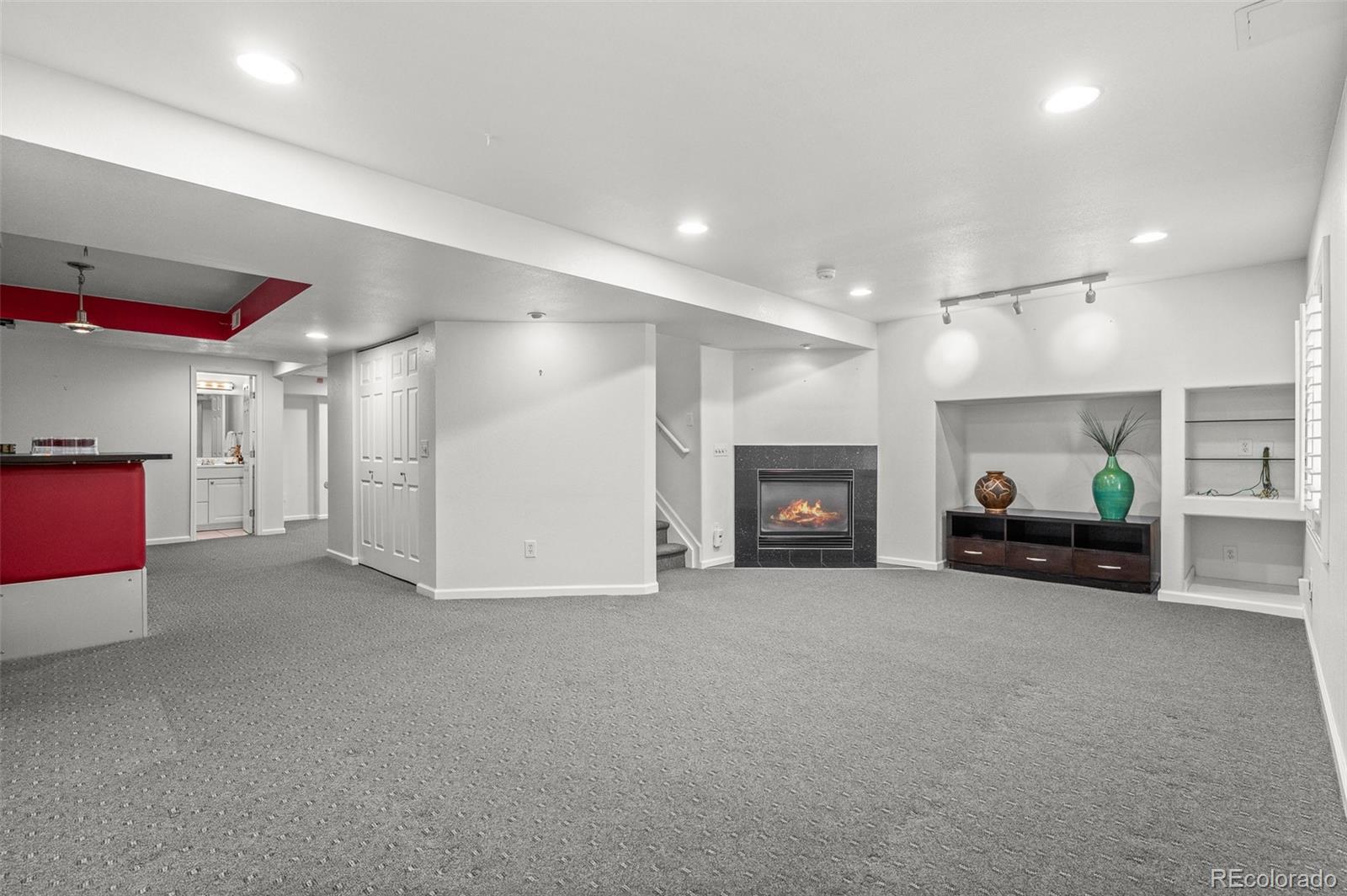 18809 E Whitaker Circle