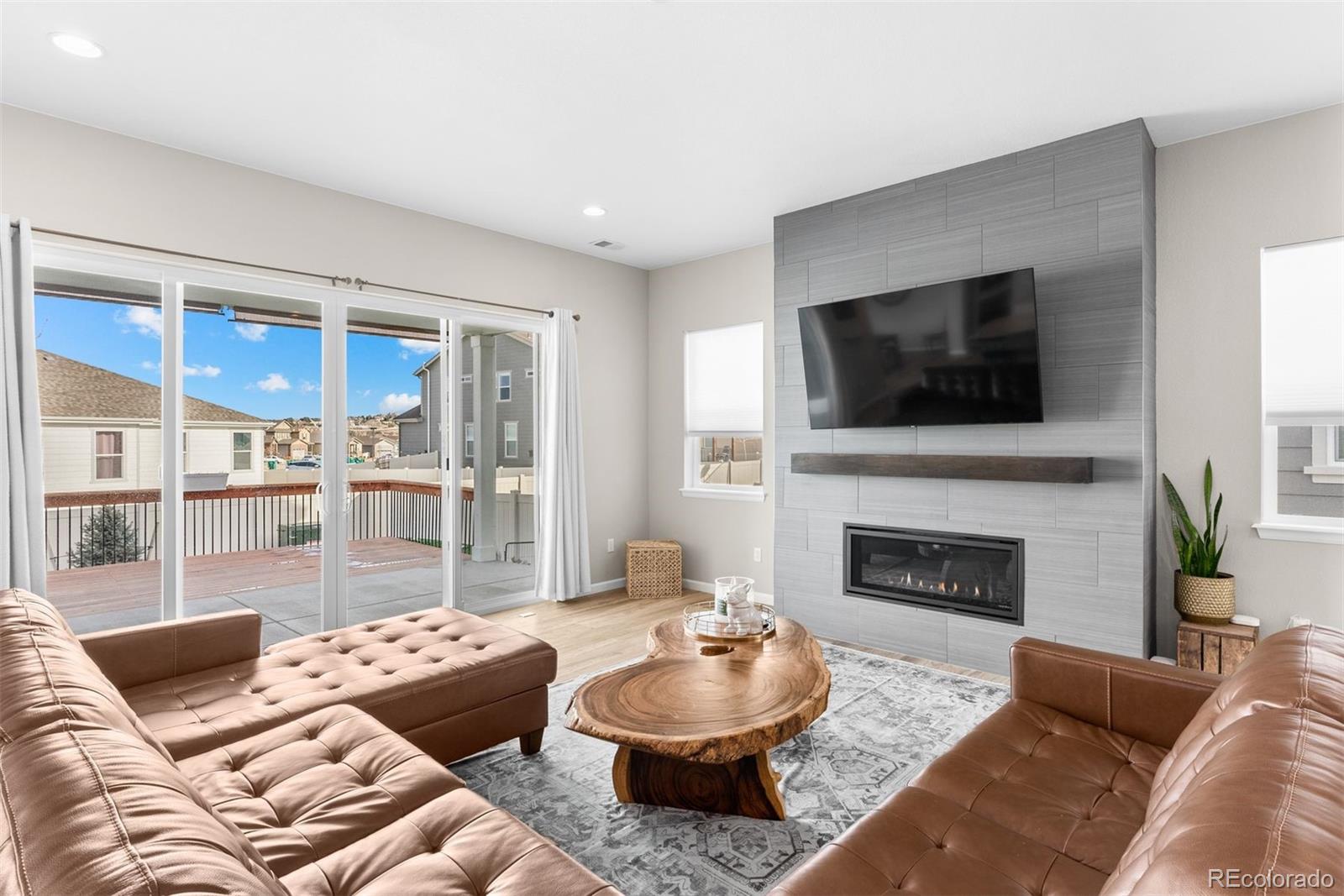 5892 Side Saddle Lane