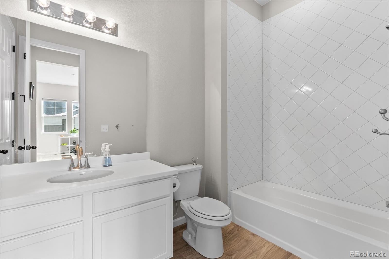 5892 Side Saddle Lane