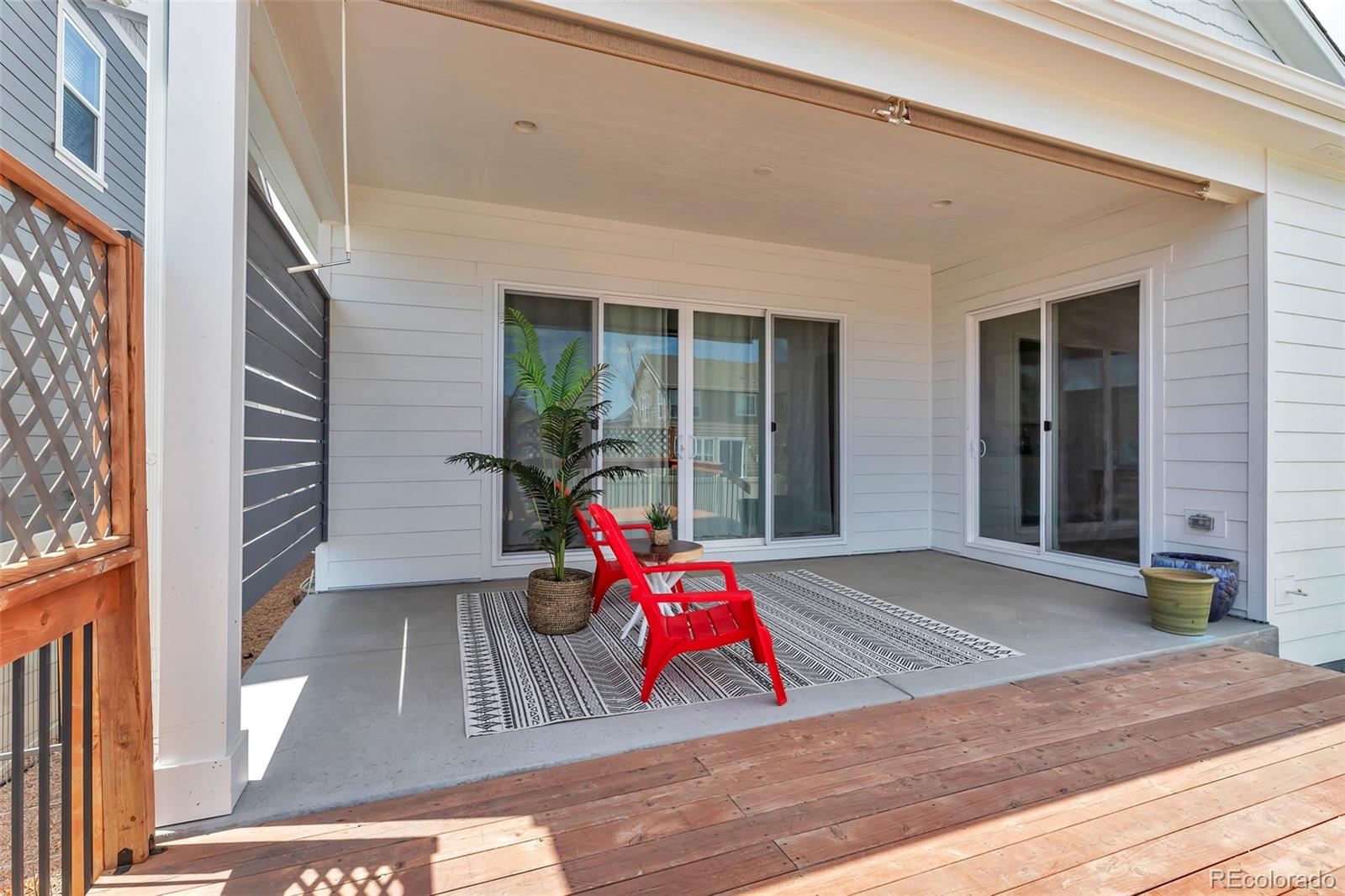 5892 Side Saddle Lane