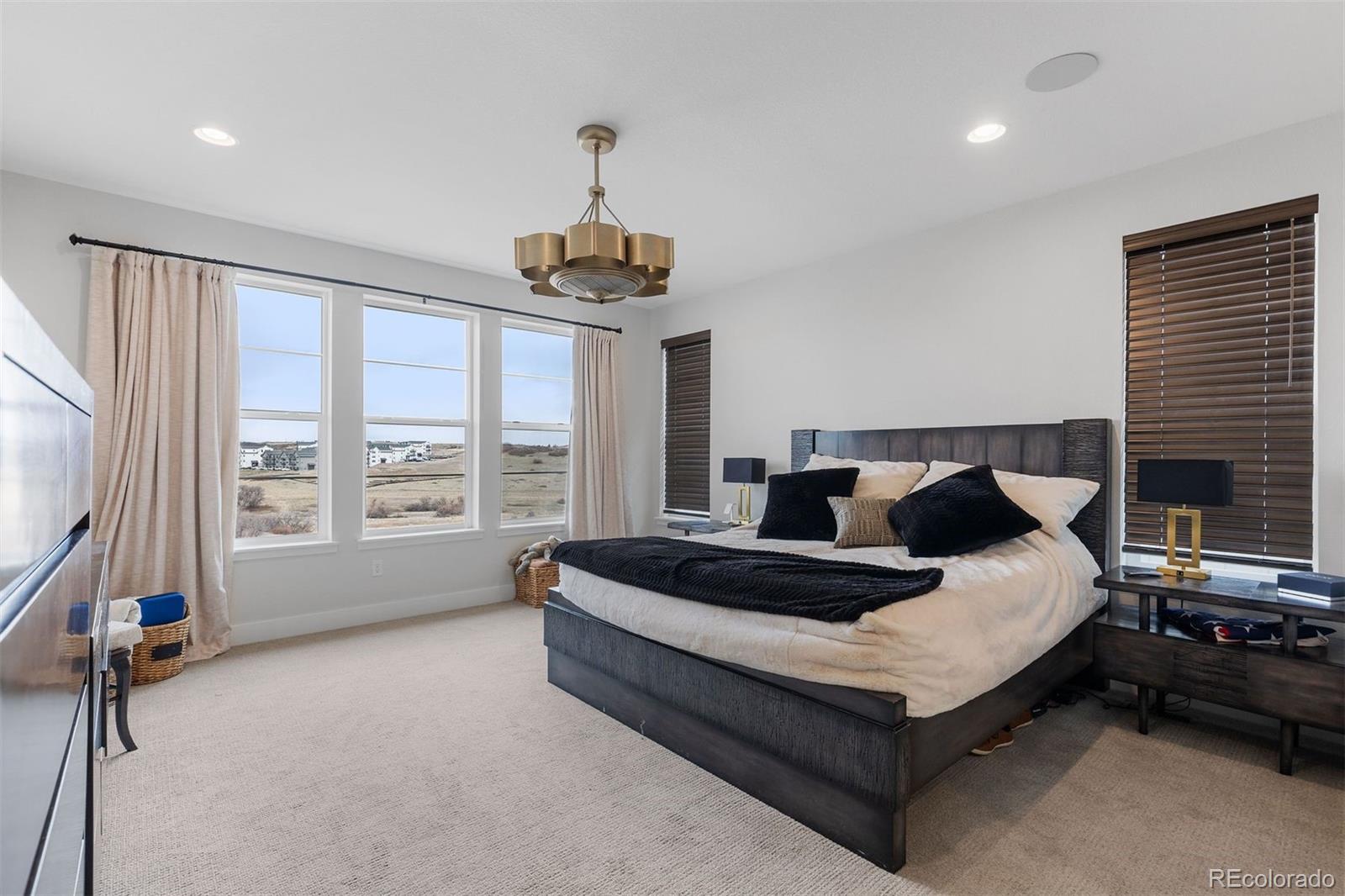 7077 Copper Sky Circle