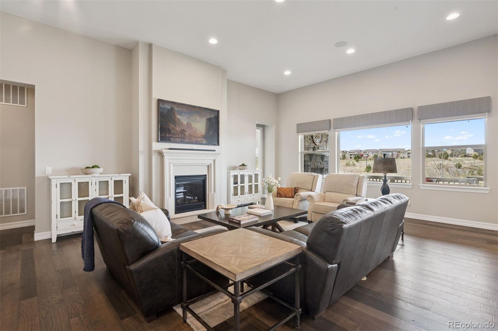 8621 S De Gaulle Court