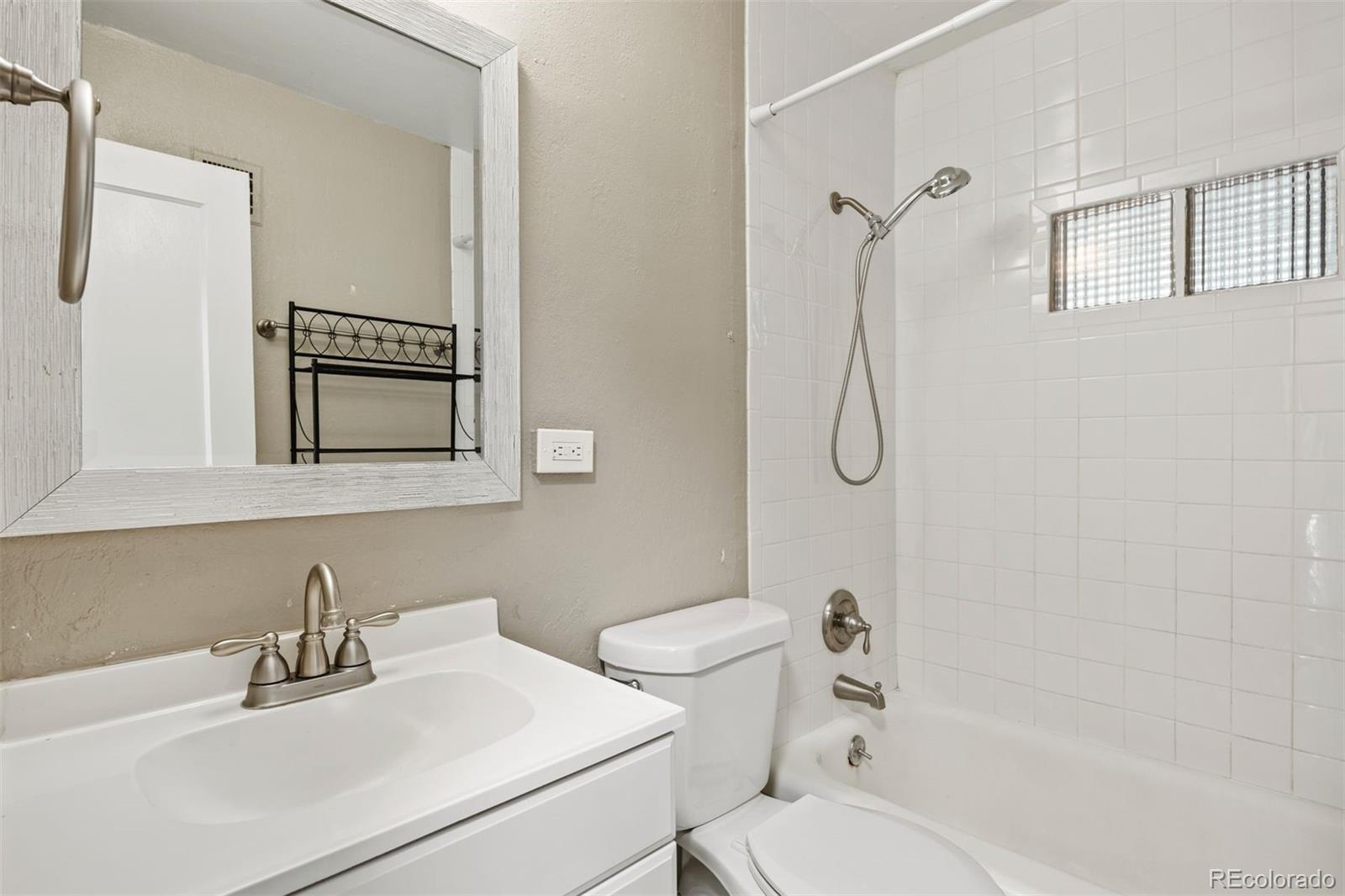 3525 S Bannock Street