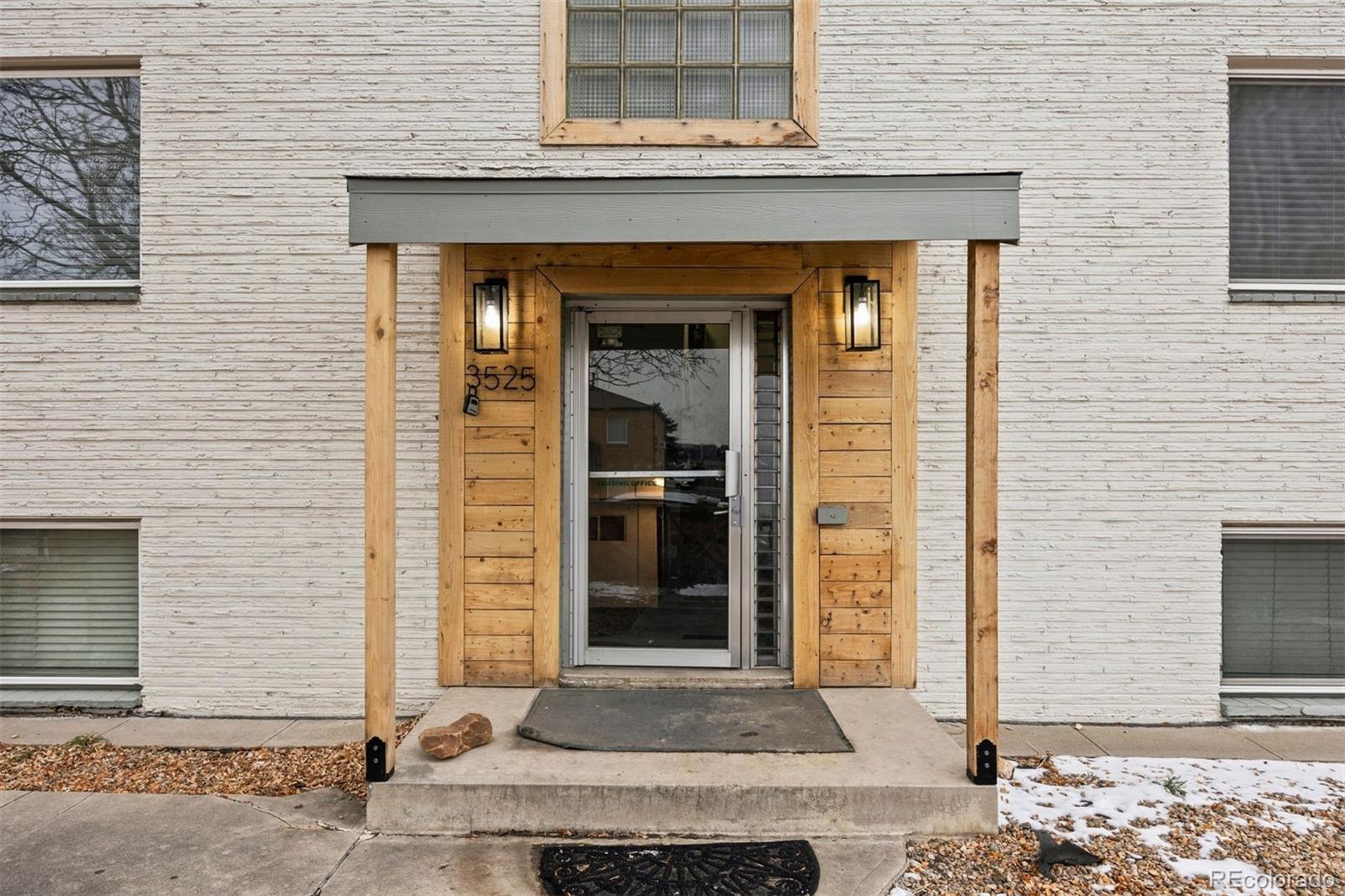 3525 S Bannock Street
