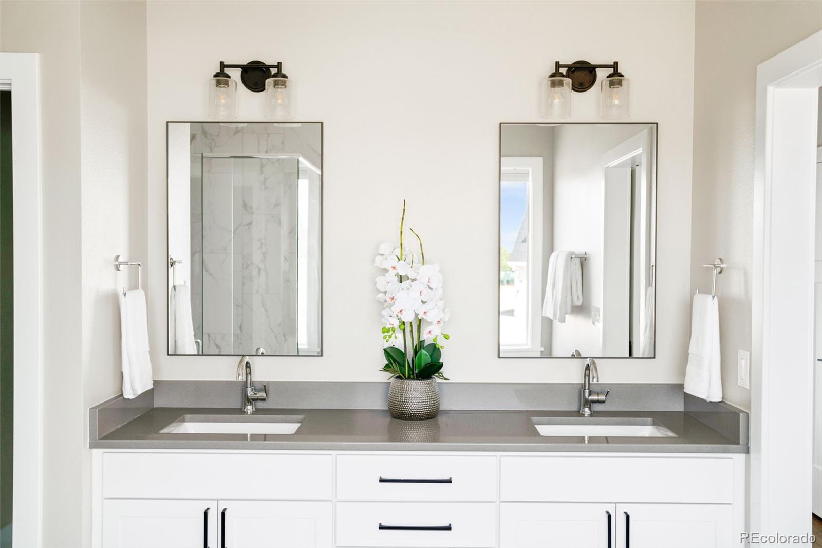 7657 Grande River Court