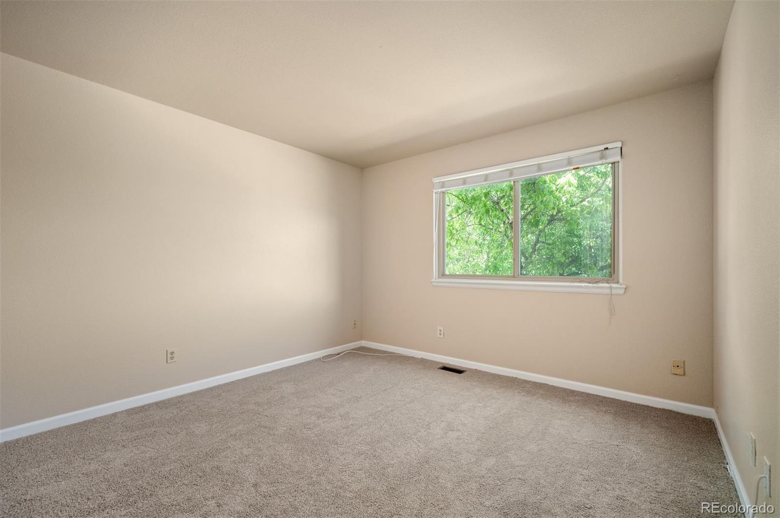 7582 Powderhorn Drive