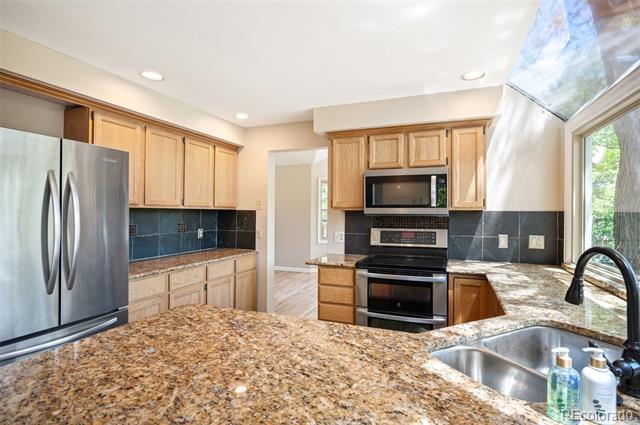 7582 Powderhorn Drive