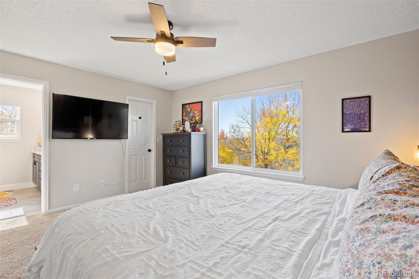 21484 E Crestline Lane