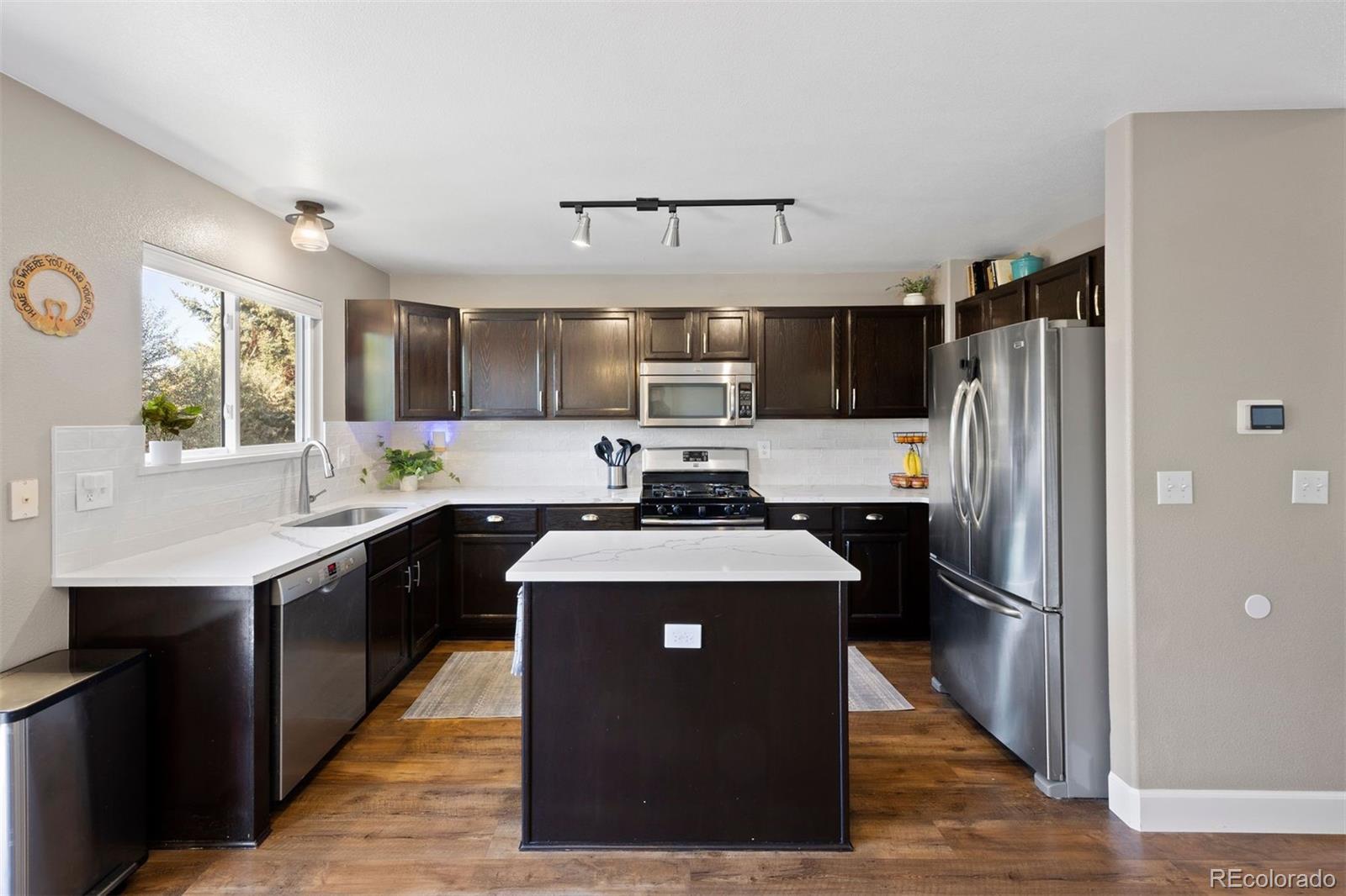 21484 E Crestline Lane