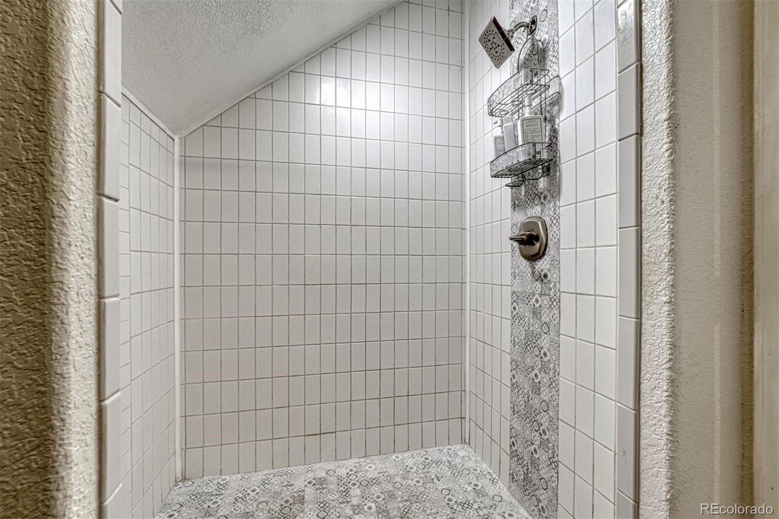 17870 New London Road