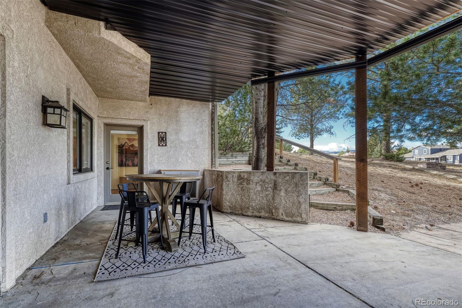 17870 New London Road