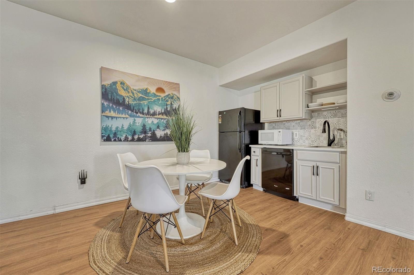 17870 New London Road