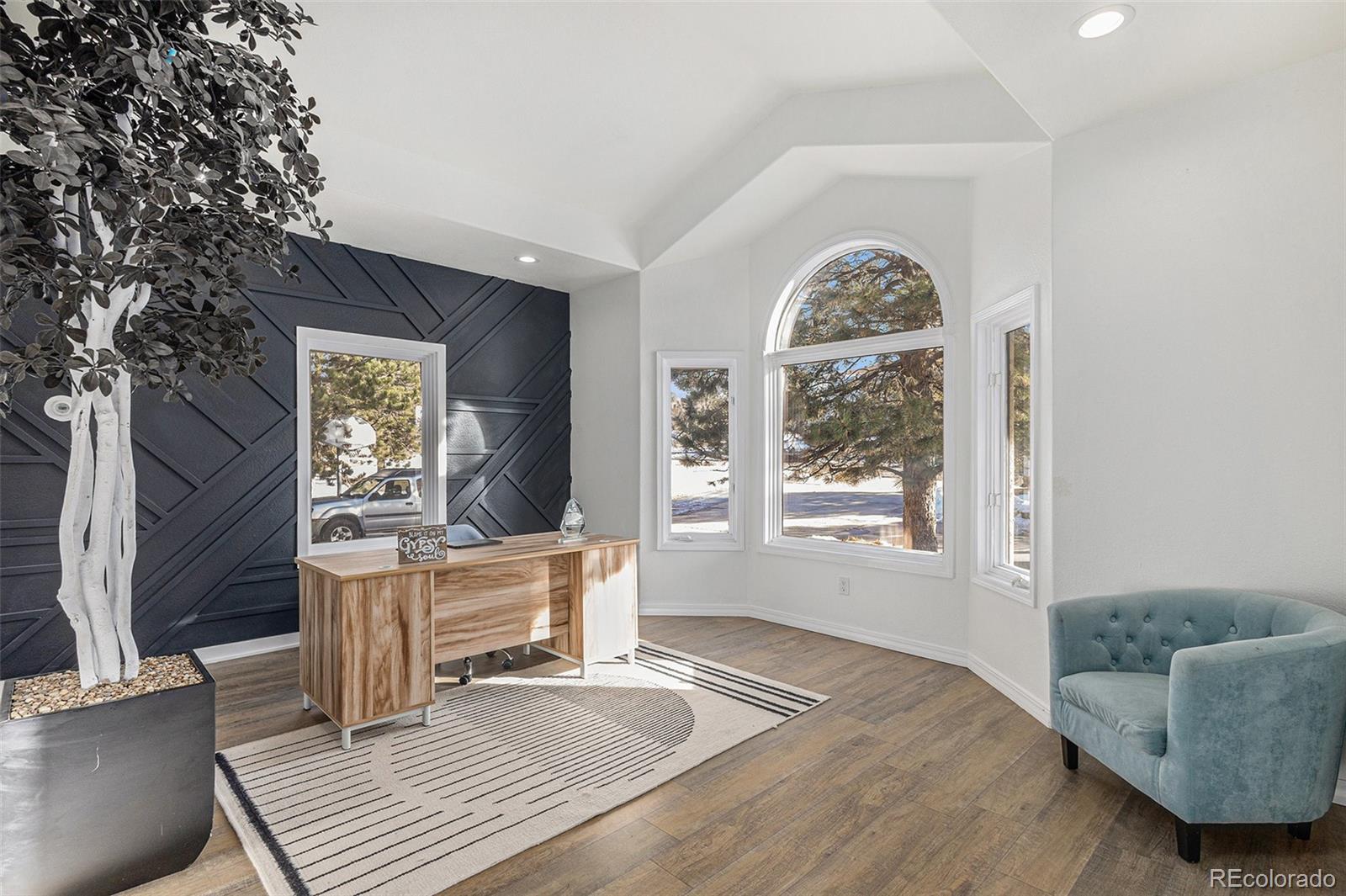 17870 New London Road