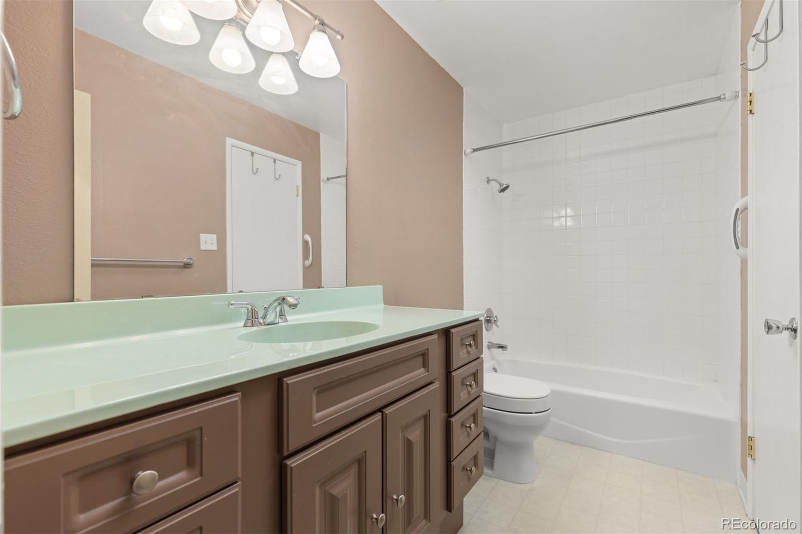 9051 E Nassau Avenue Unit: 375