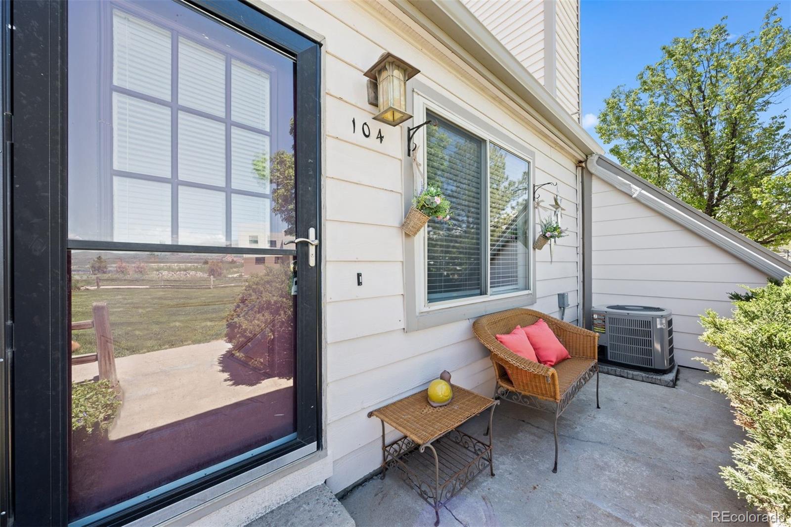 4226 S Eldridge Street Unit: 104