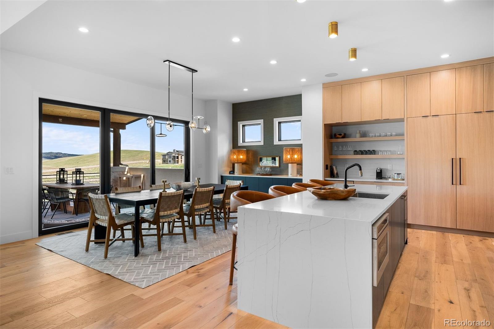 5815 Peppy San Circle