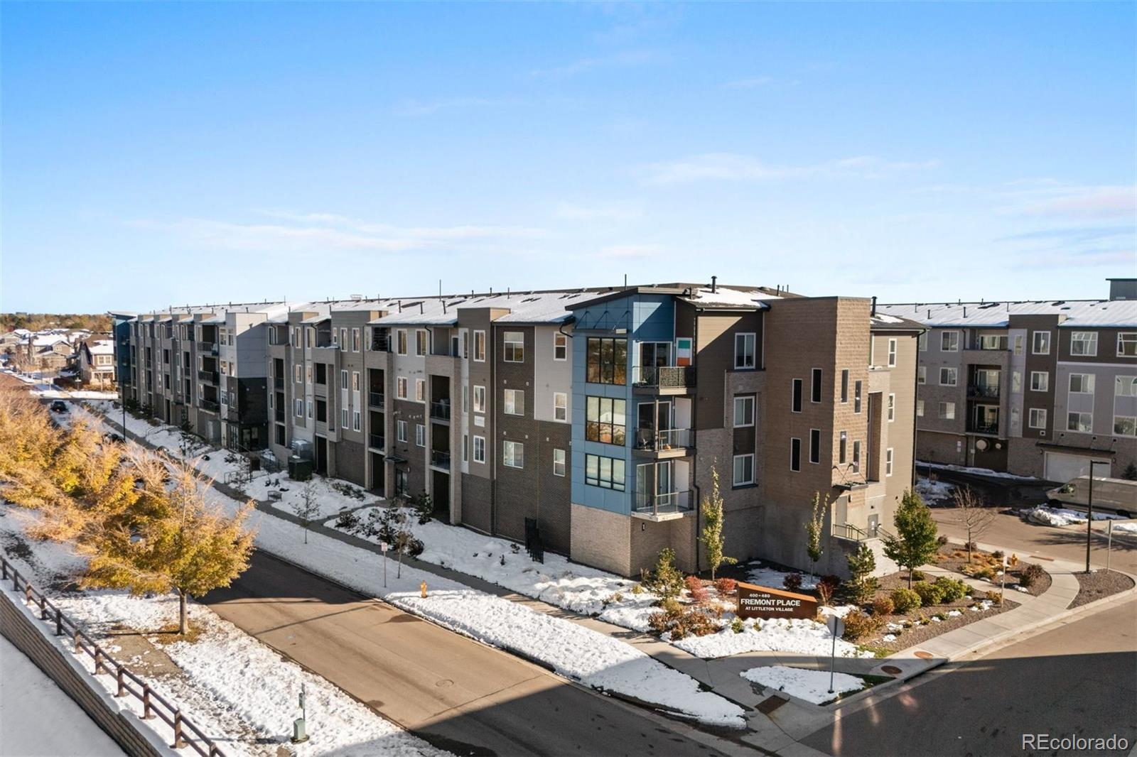 400 E Fremont Place Unit: 204