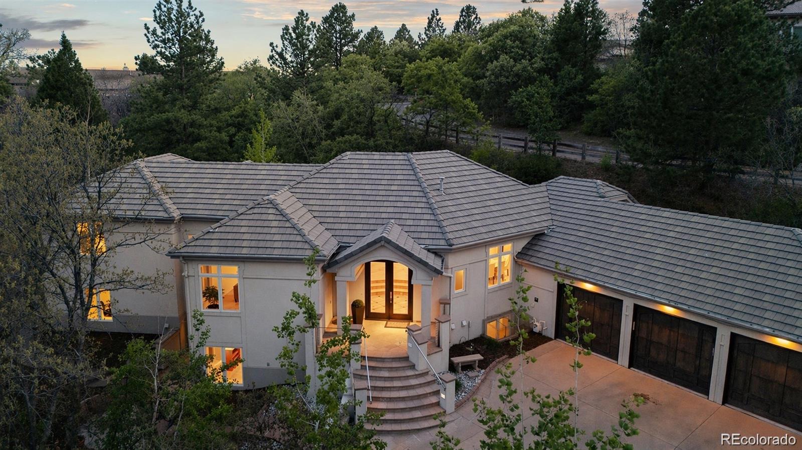 15 Castle Pines Drive