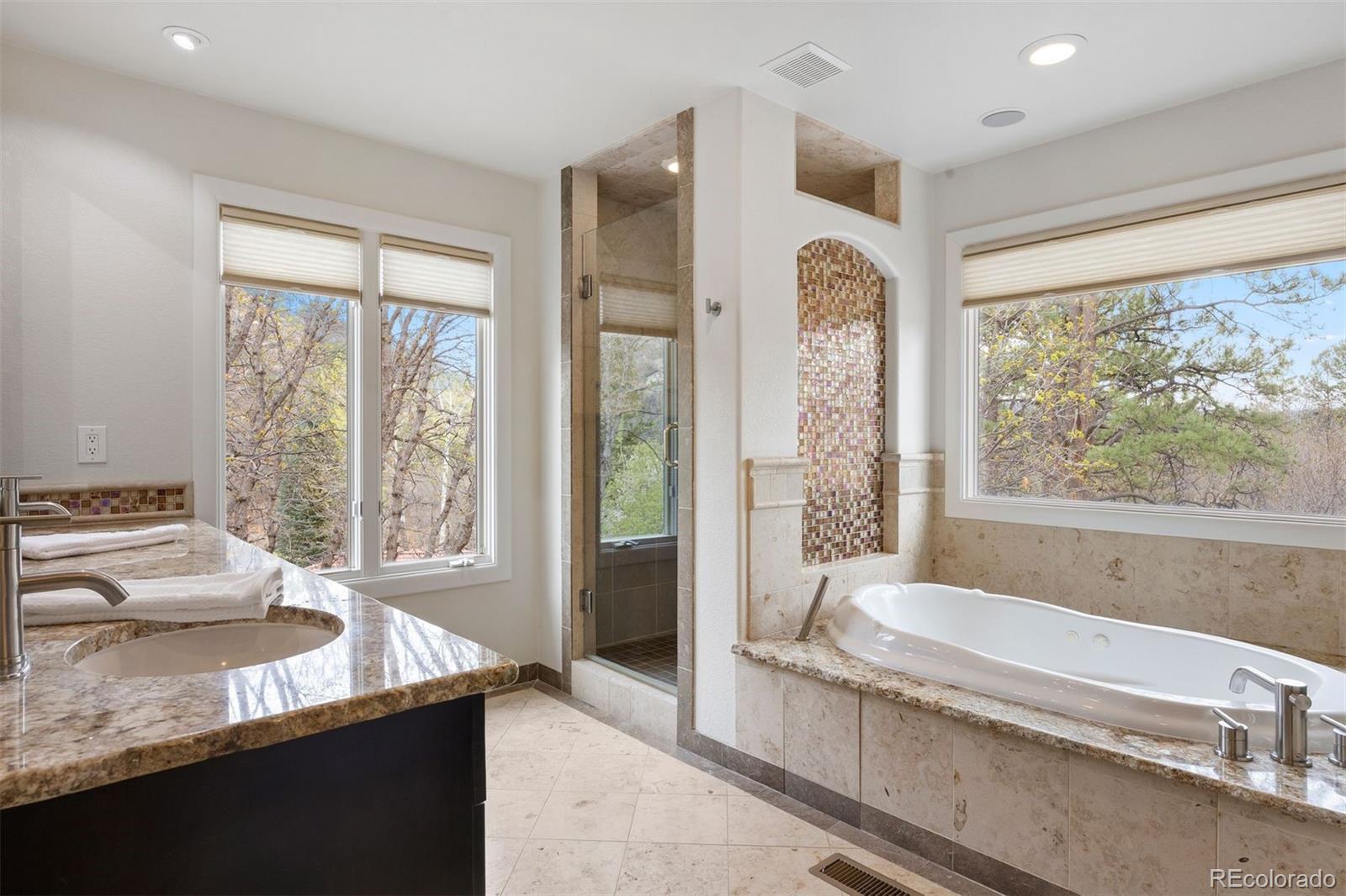 15 Castle Pines Drive