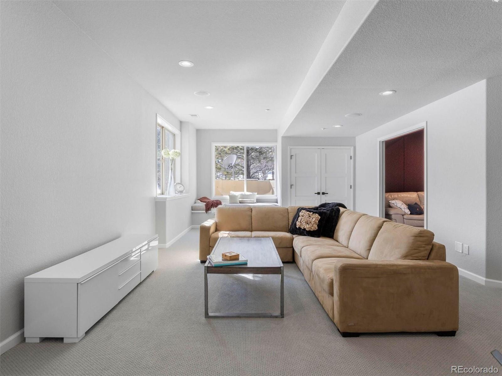 6247 El Diente Peak Place