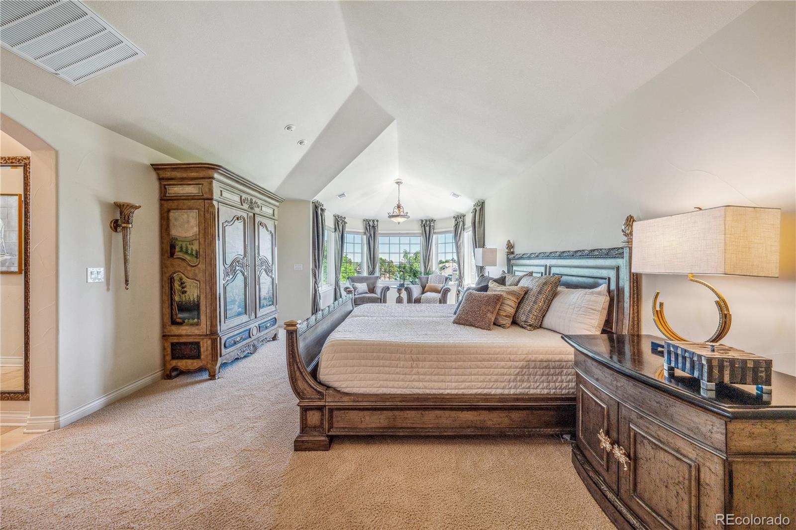 10104 Stoneglen Trail