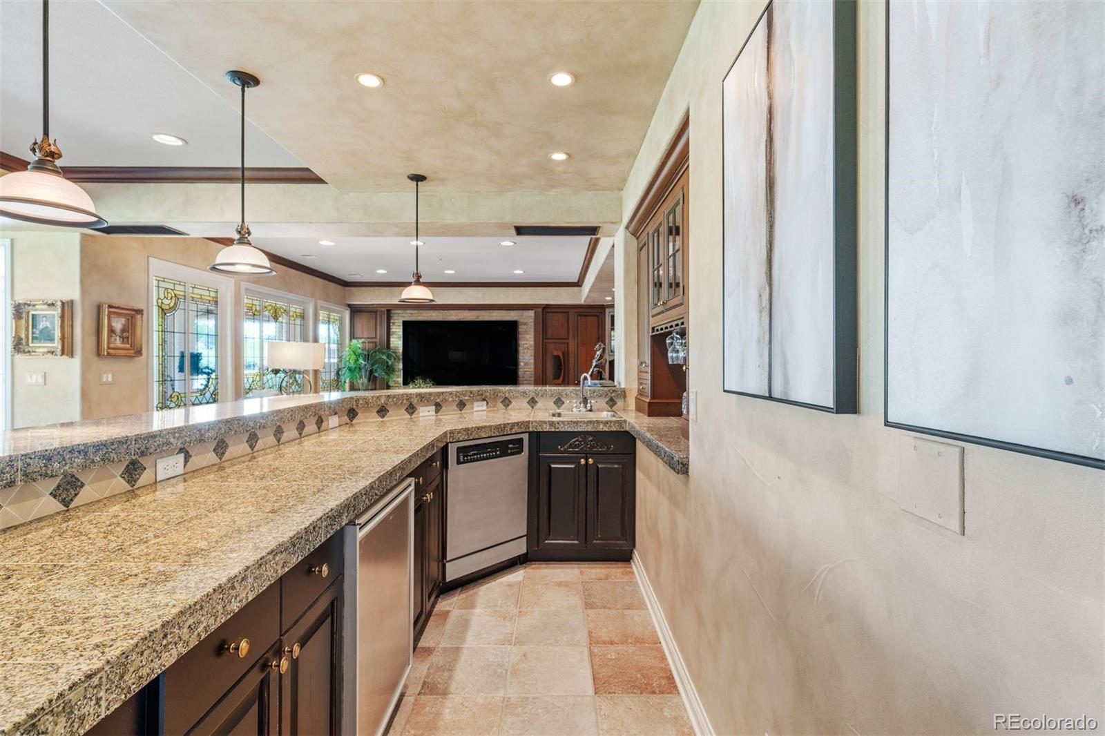 10104 Stoneglen Trail