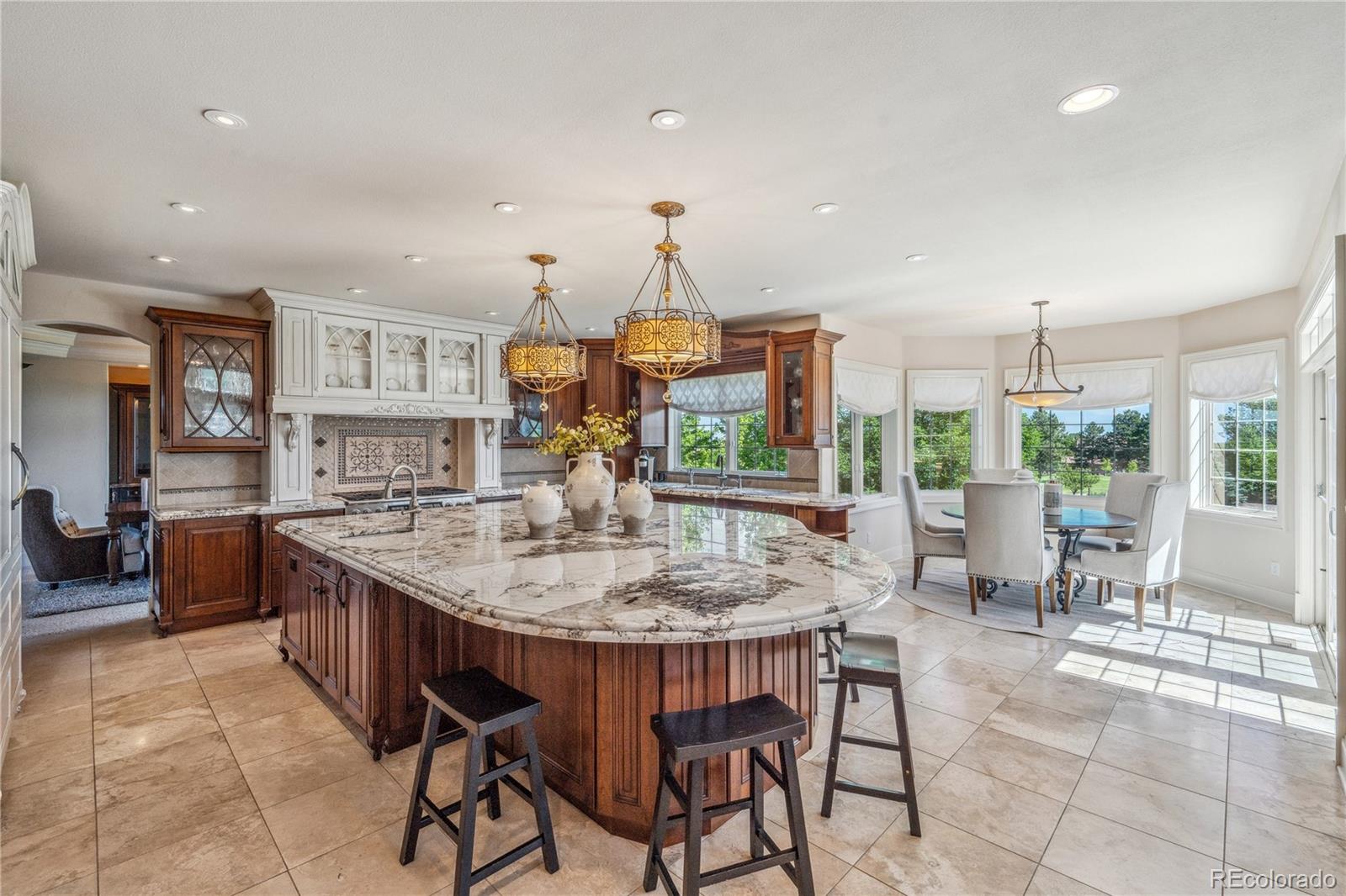 10104 Stoneglen Trail