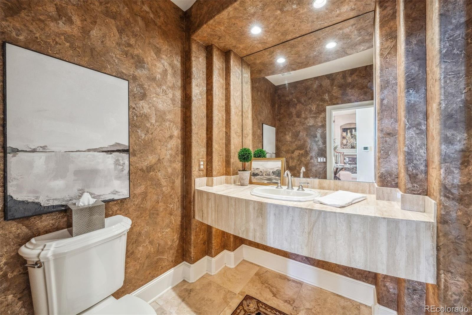 10104 Stoneglen Trail