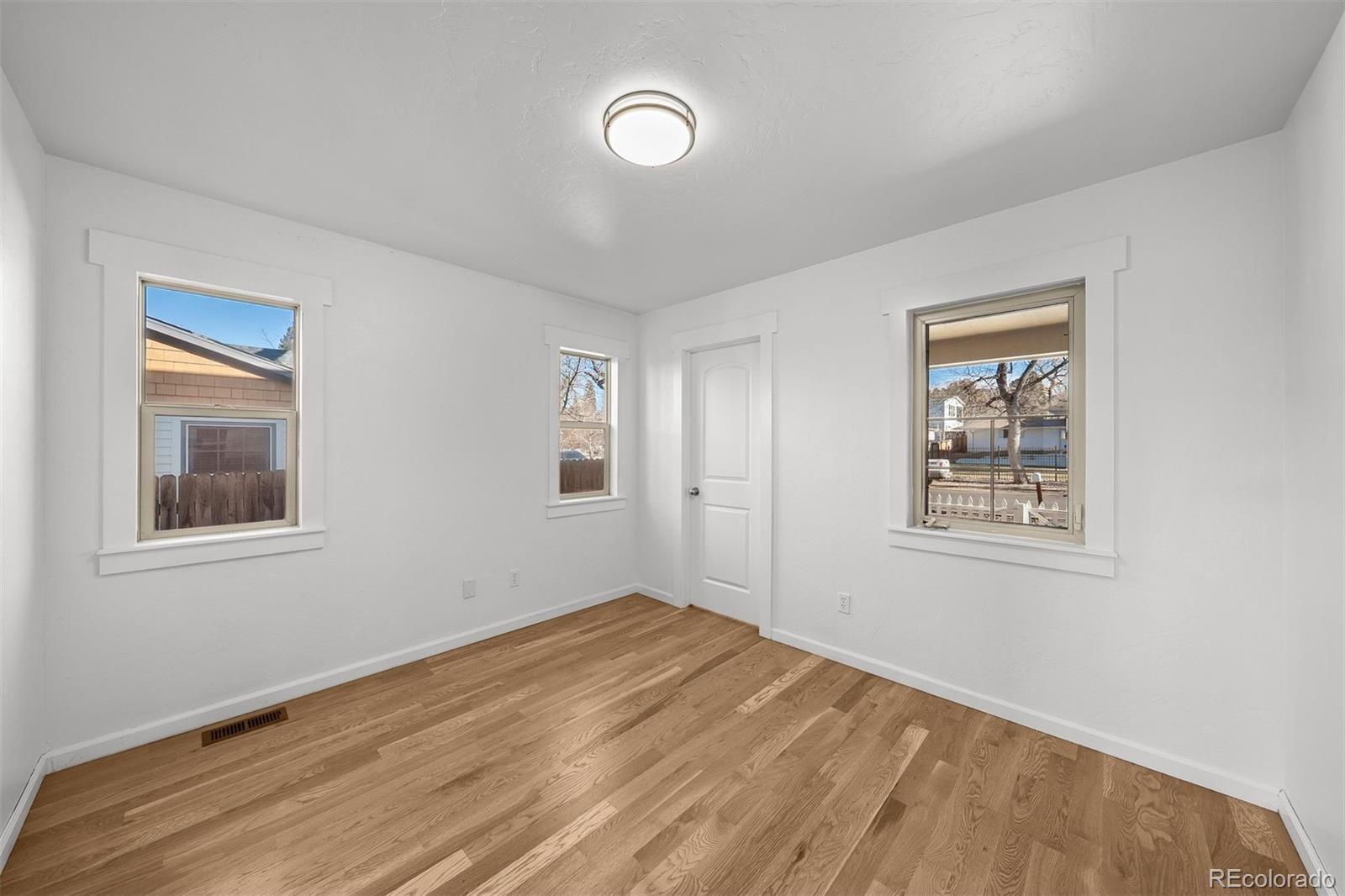 107 Cantril Unit: 107