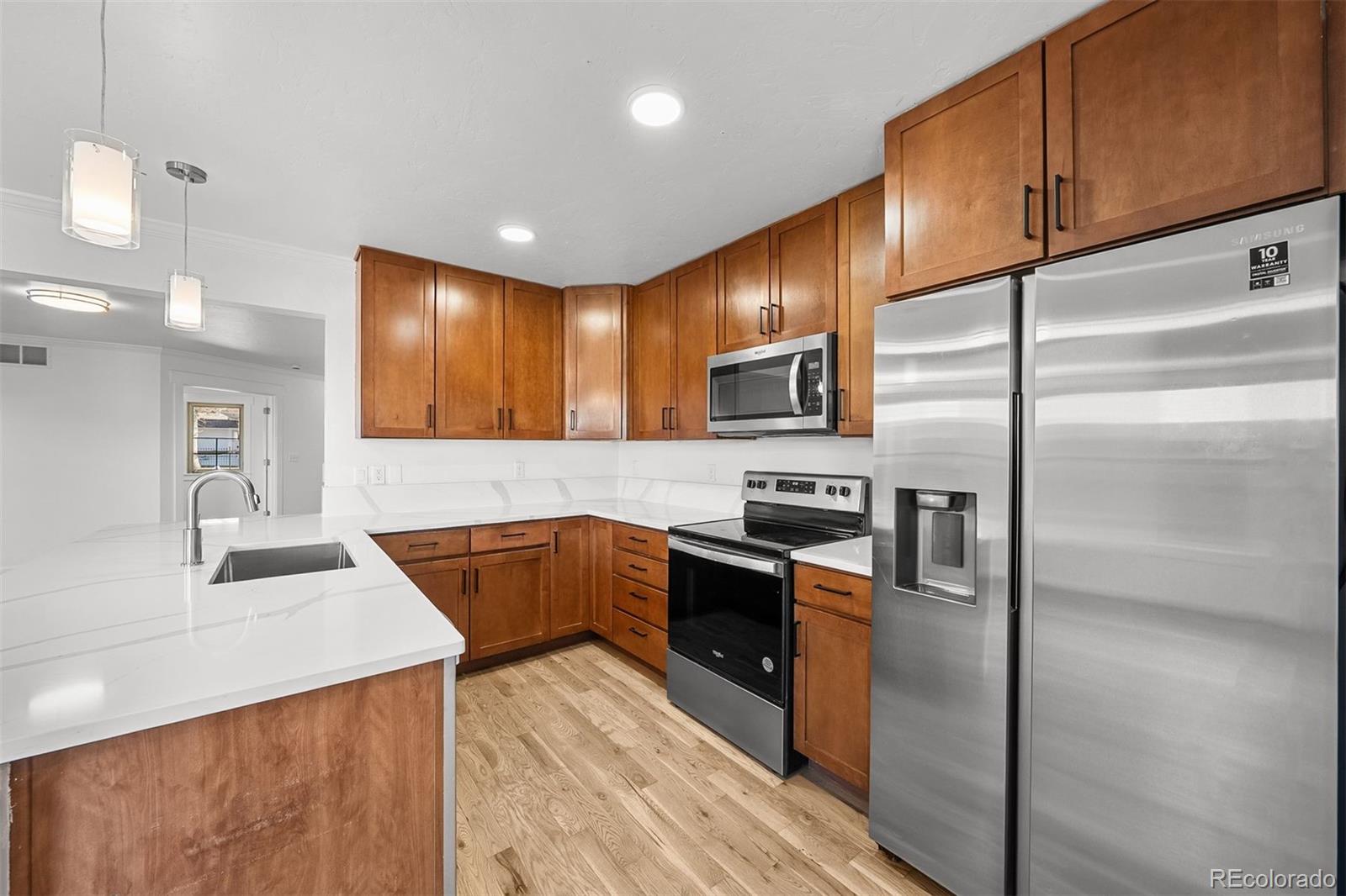 107 Cantril Unit: 107