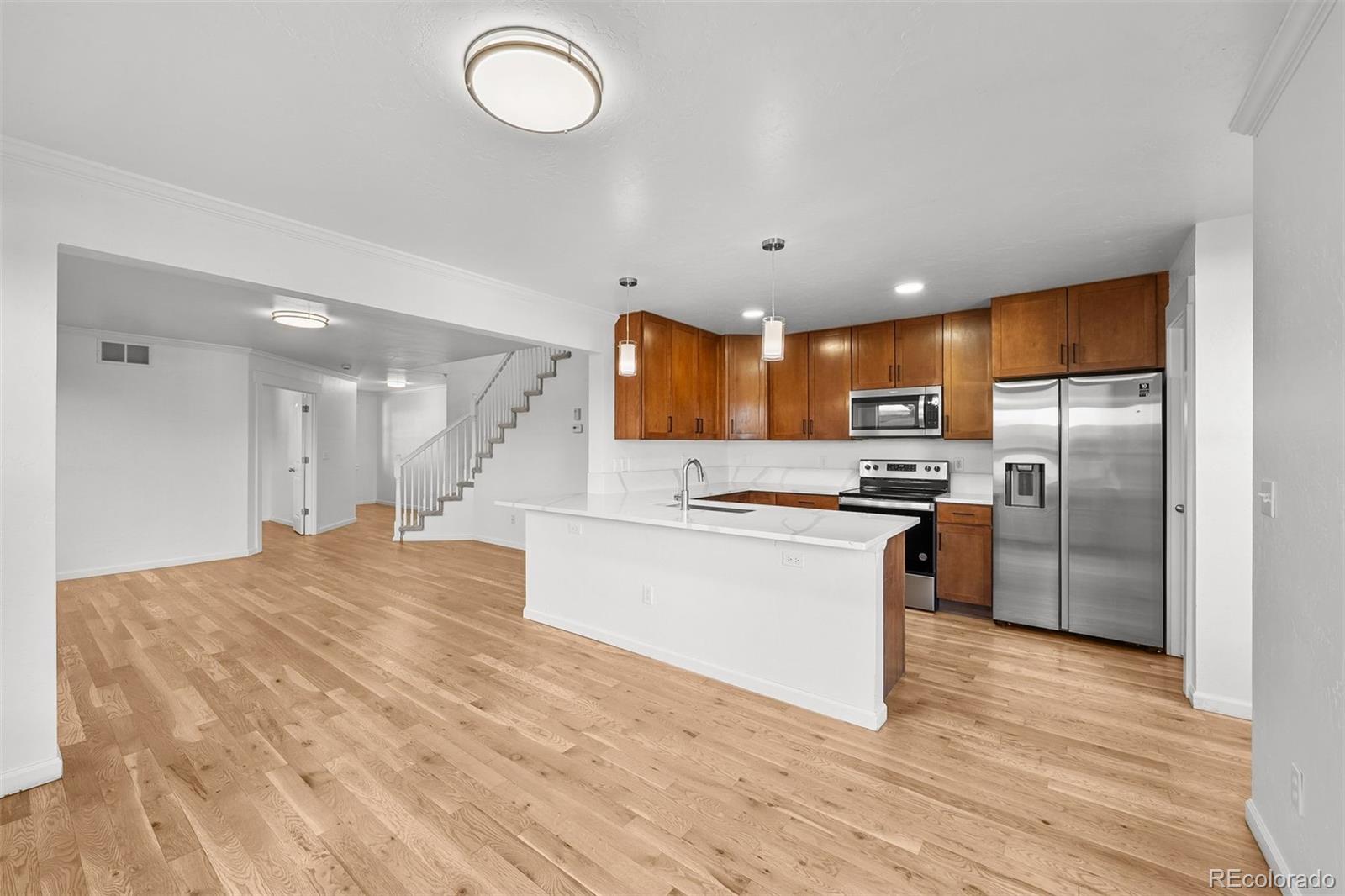 107 Cantril Unit: 107