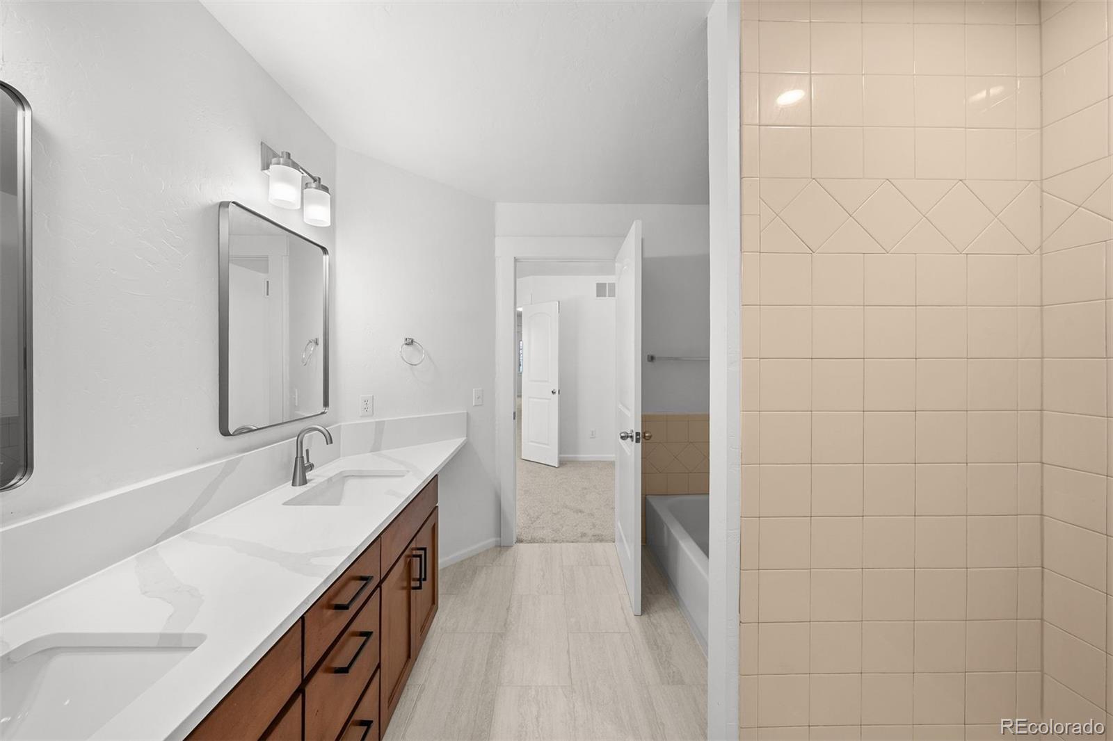 107 Cantril Unit: 107