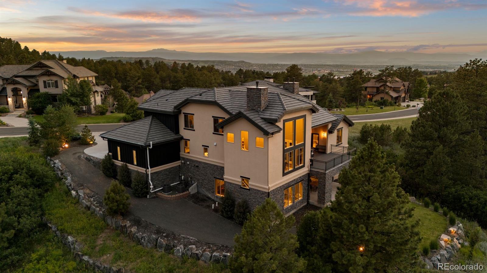 1803 Avenida Del Sol