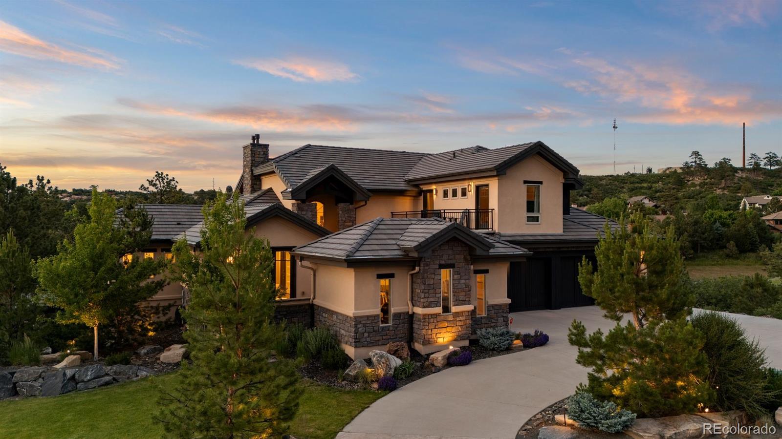 1803 Avenida Del Sol