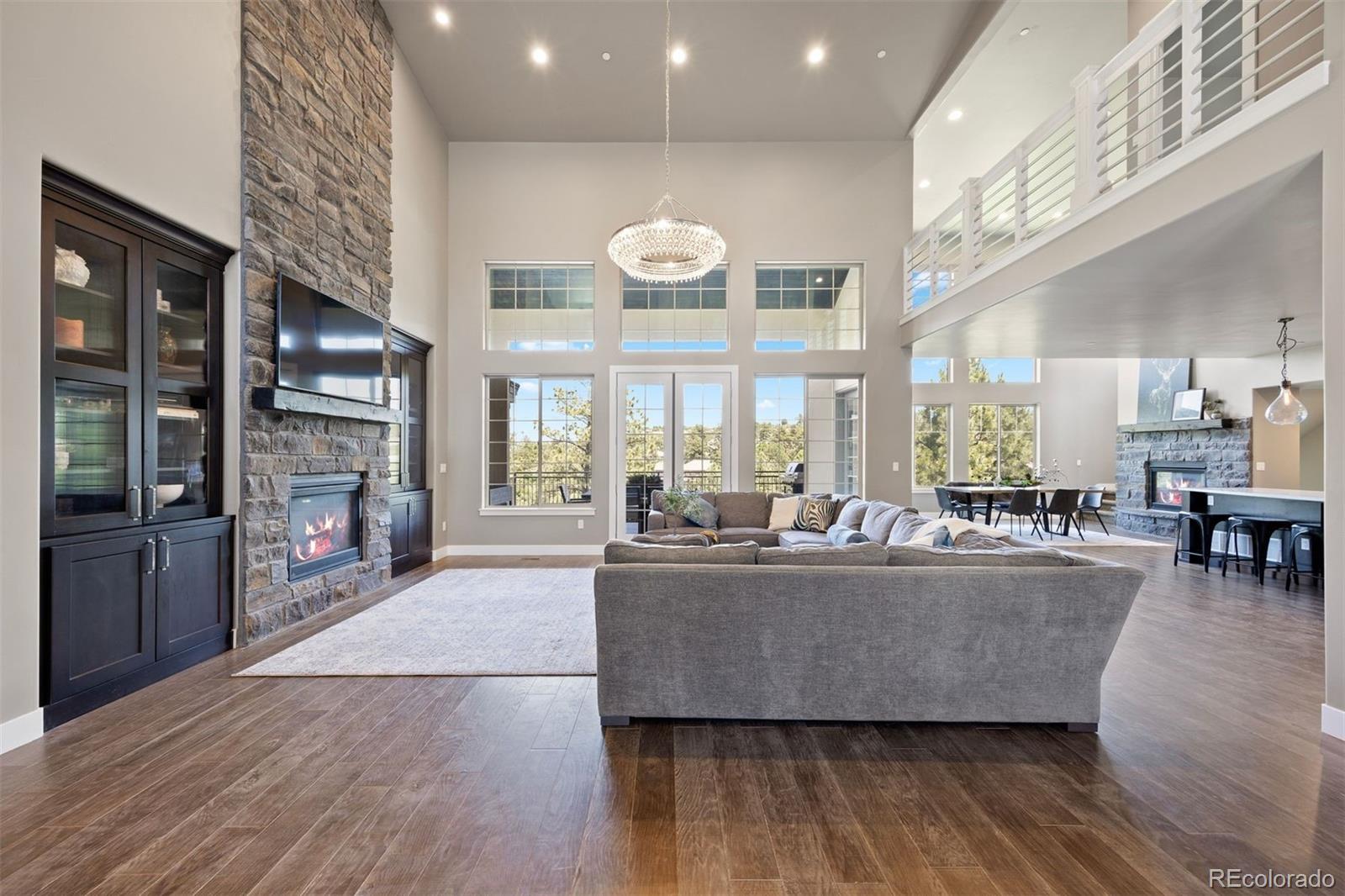 1803 Avenida Del Sol