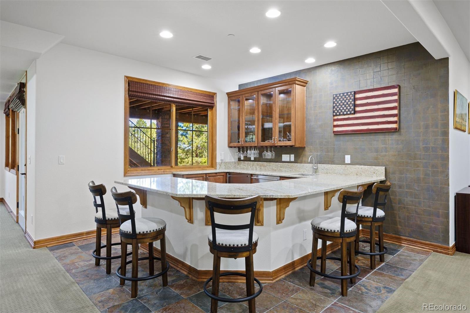 6140 Country Club Drive