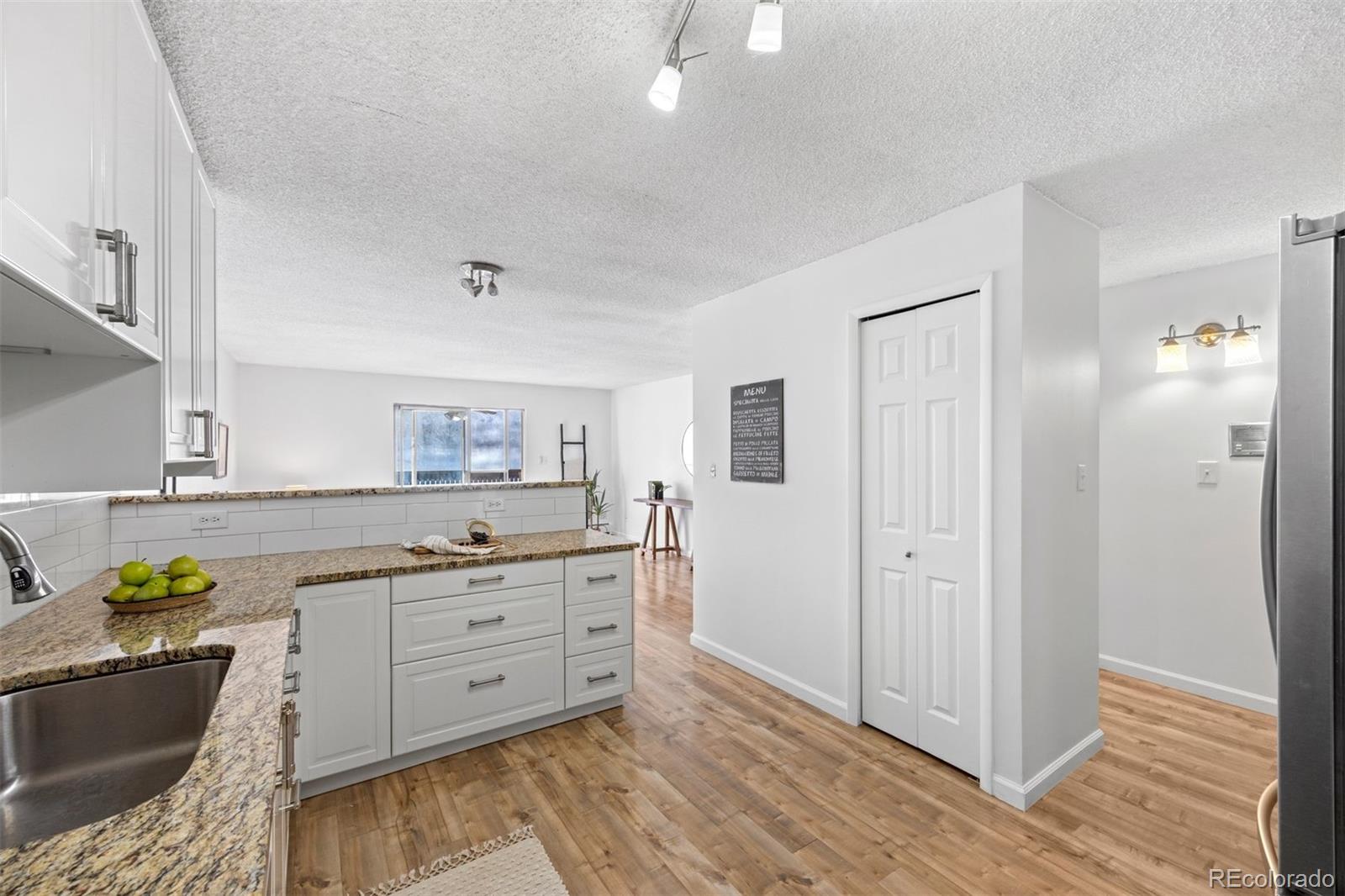 3465 S Poplar Street Unit: 105