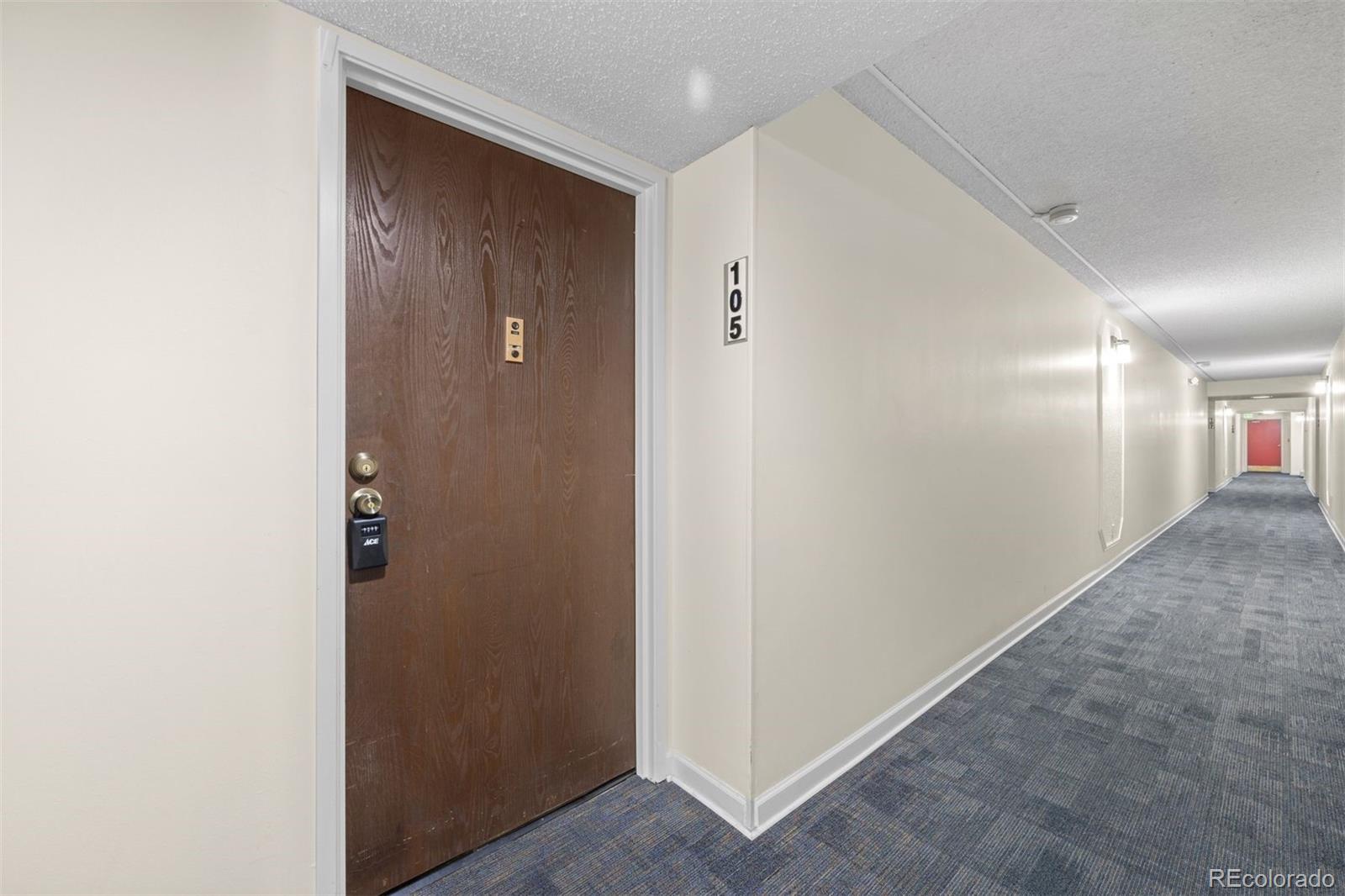 3465 S Poplar Street Unit: 105