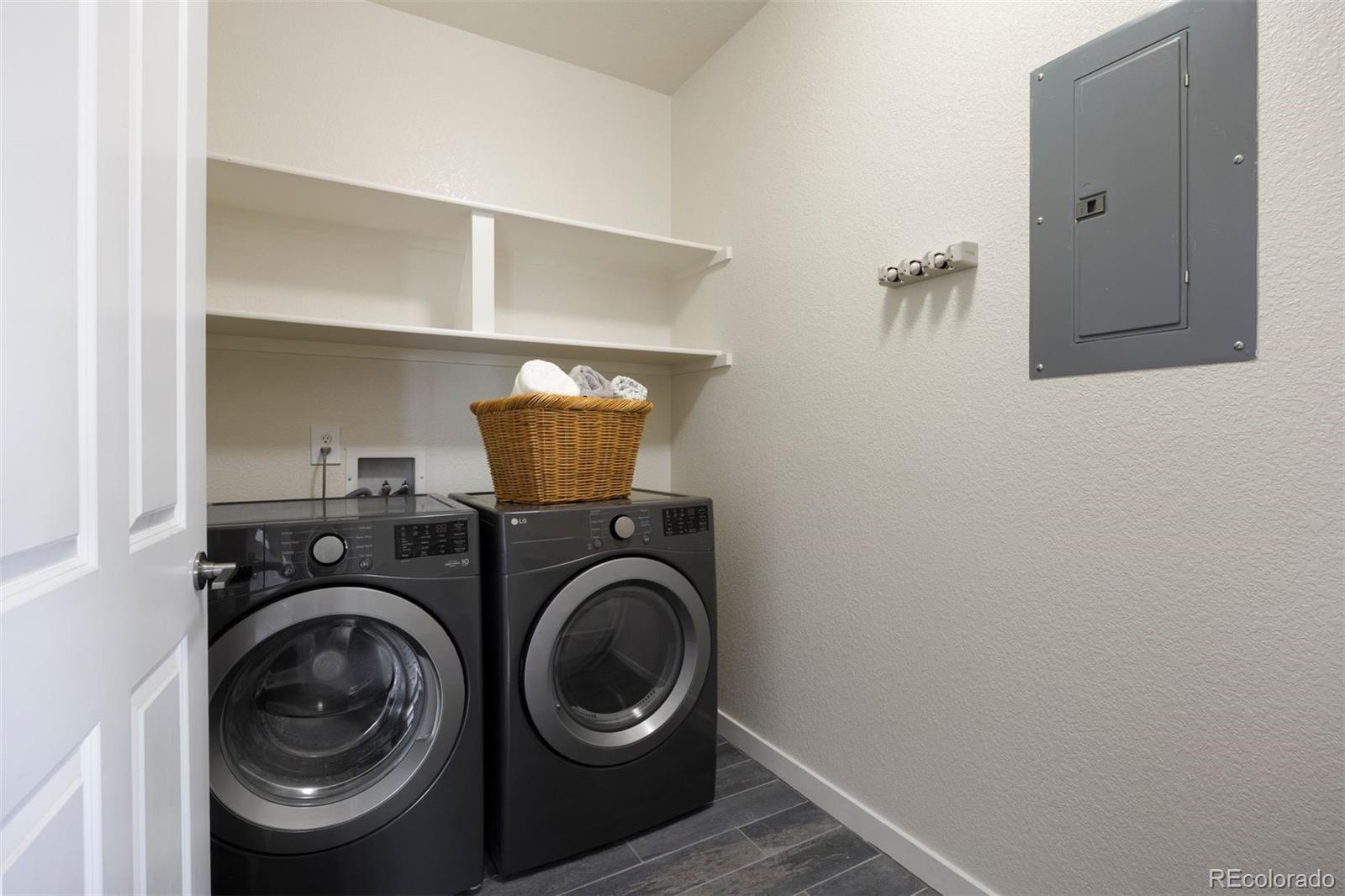 8464 S Holland Way Unit: 304