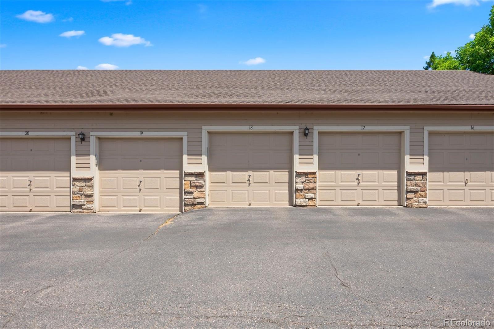 8464 S Holland Way Unit: 304