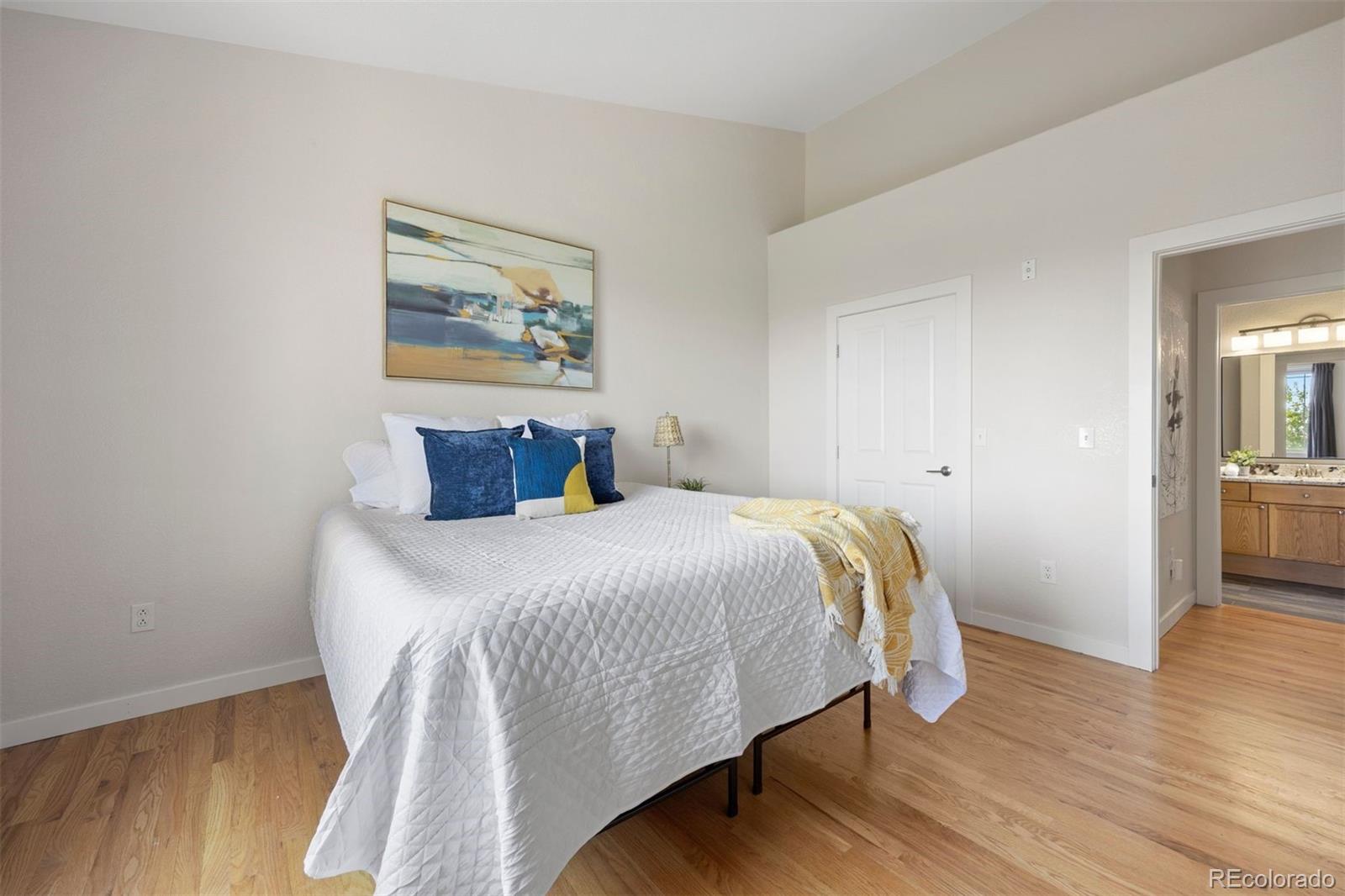 8464 S Holland Way Unit: 304