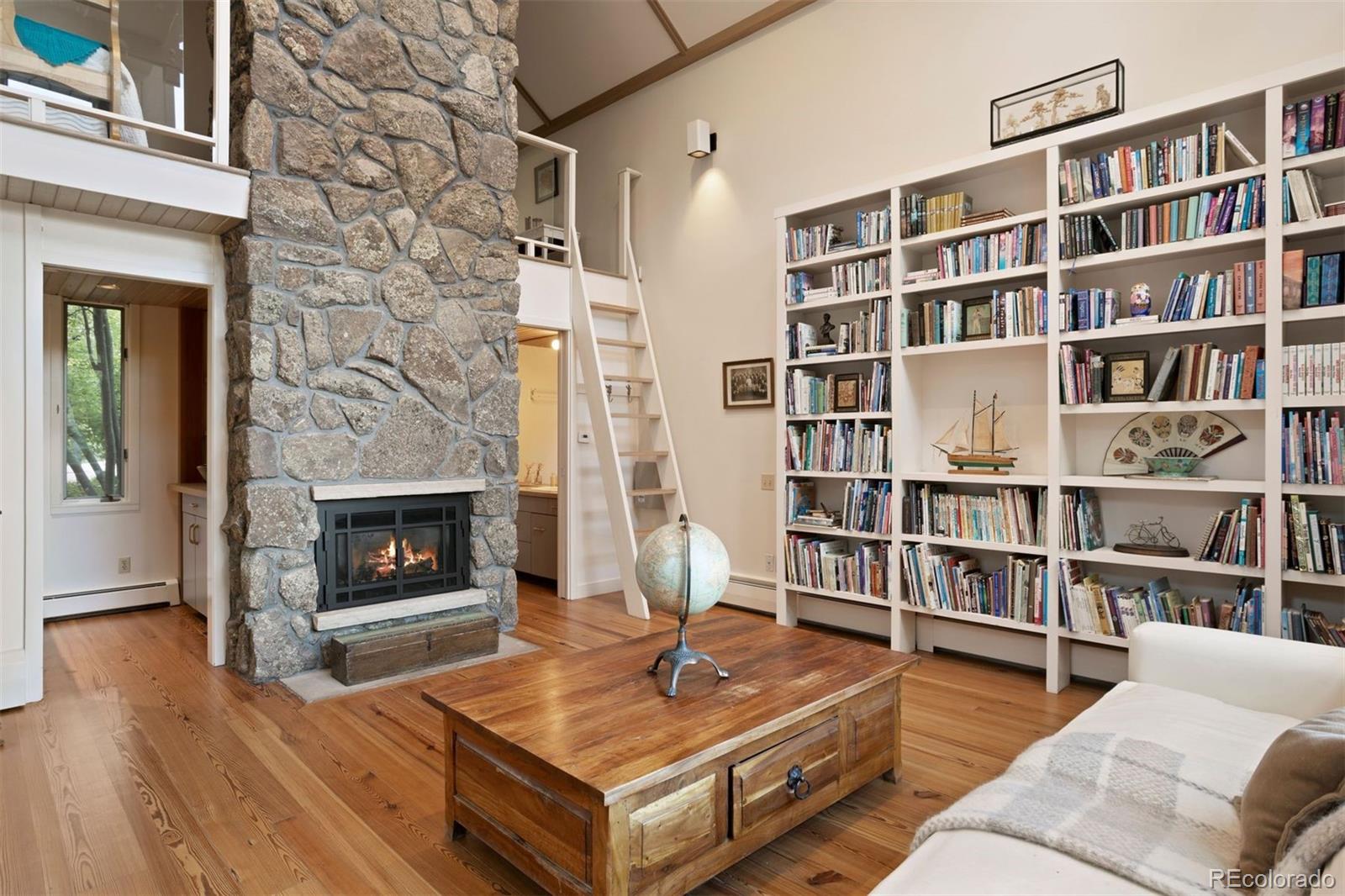 36 CASTLE PINES Drive