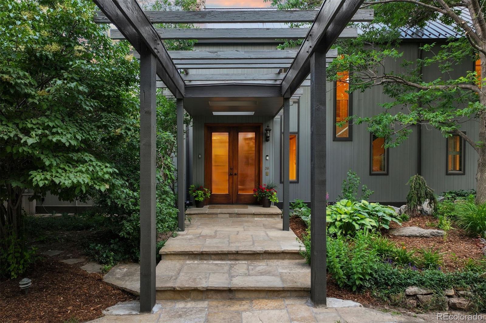 36 CASTLE PINES Drive