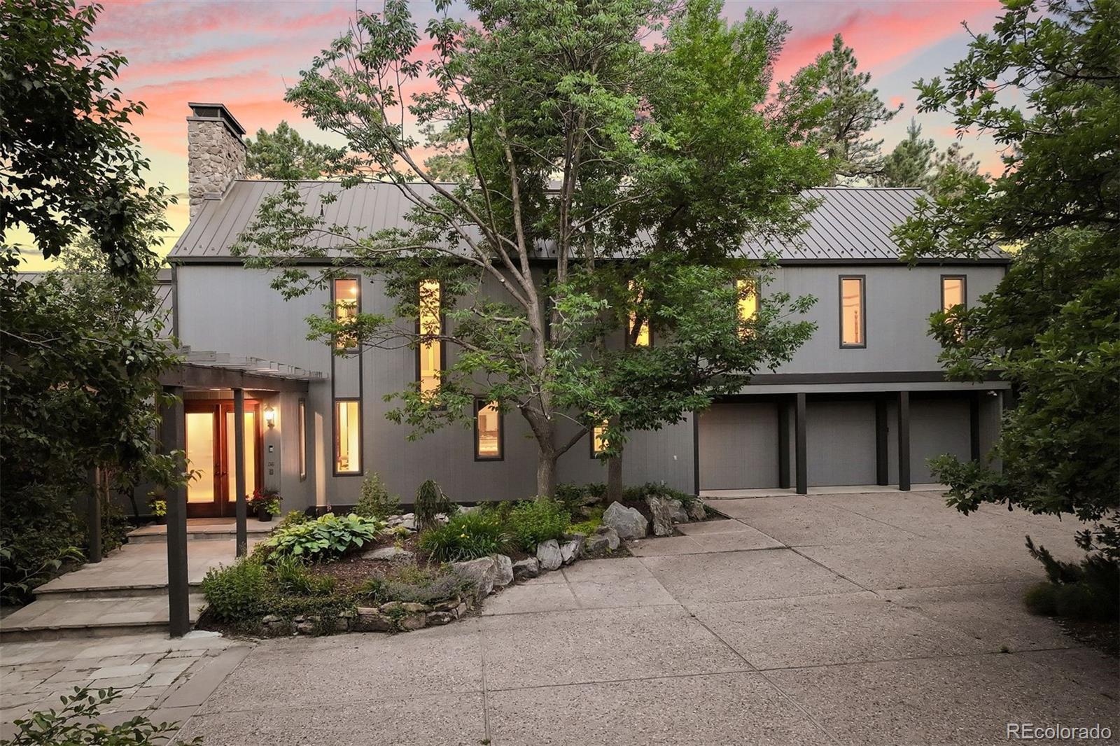 36 CASTLE PINES Drive