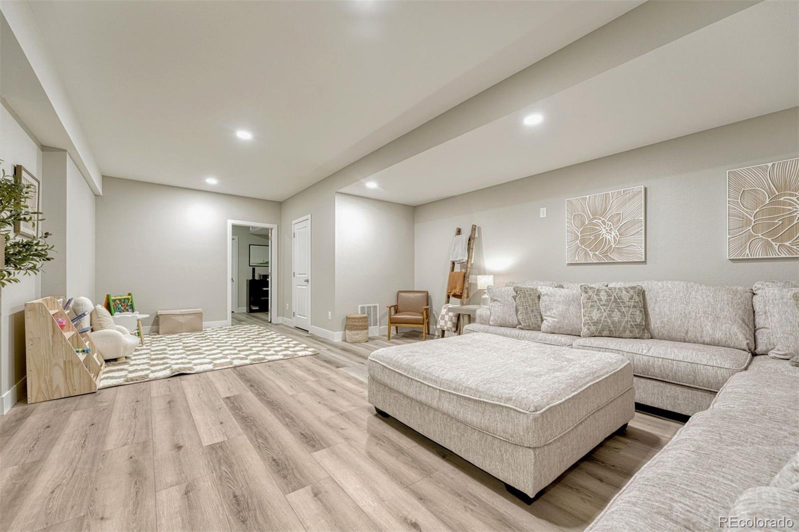 7843 Plateau Creek Lane