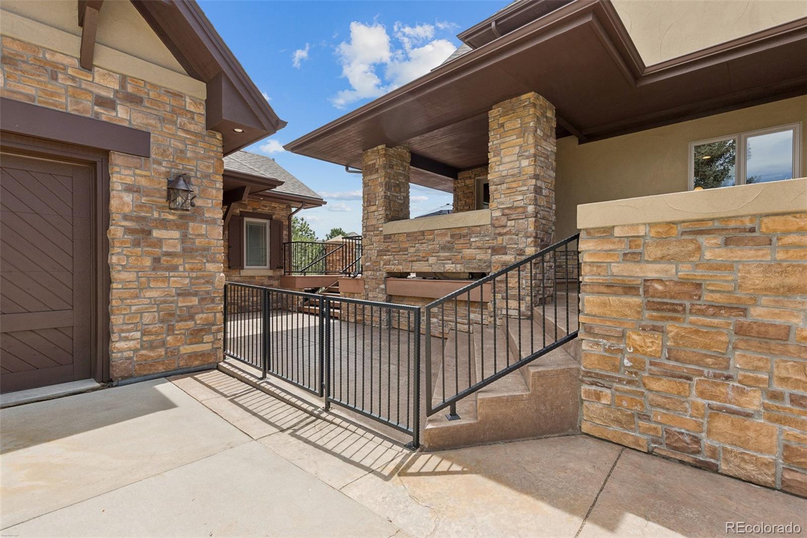 9359 Hidden Pines Court