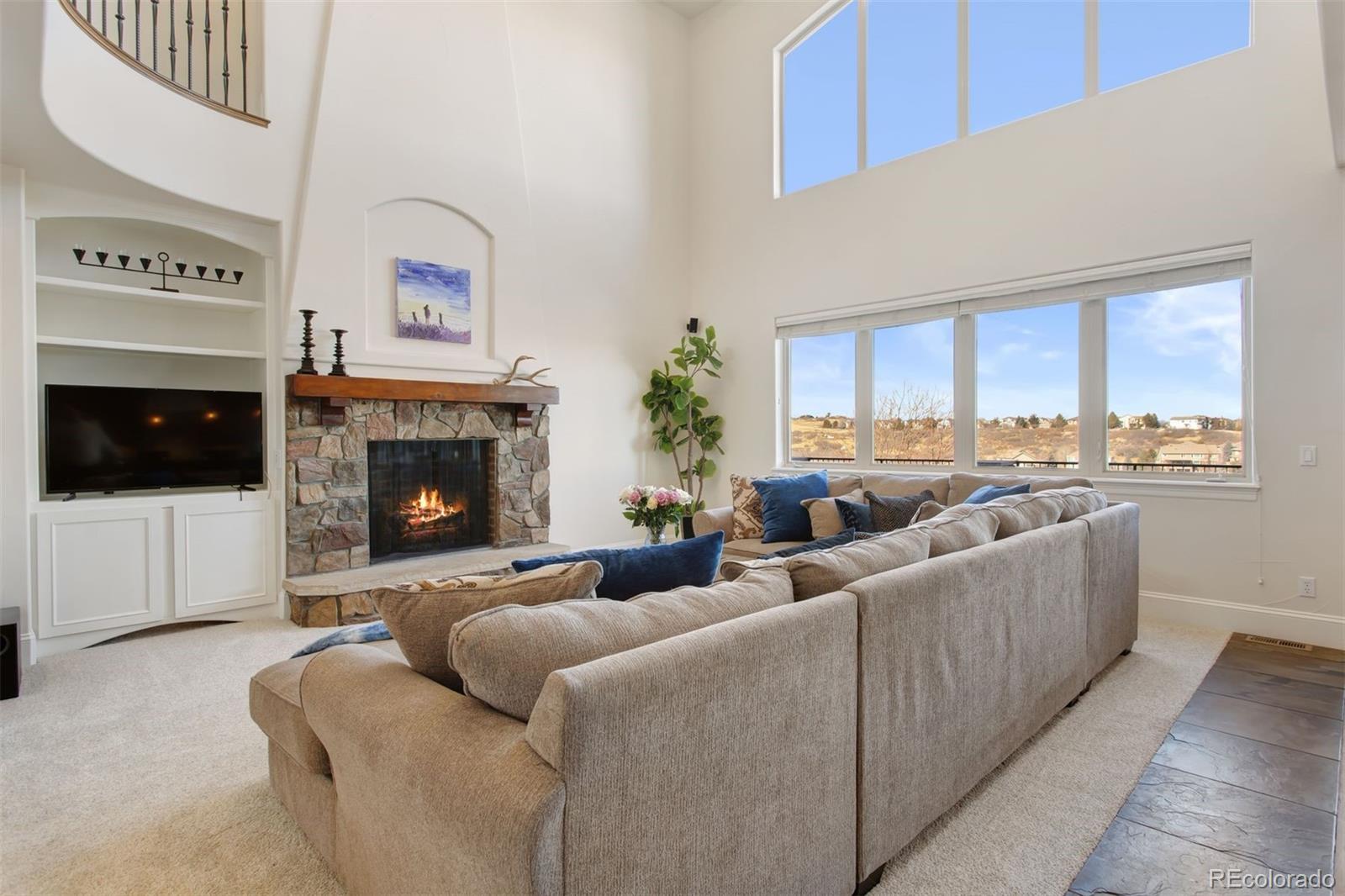 6805 Twisted Oak Drive